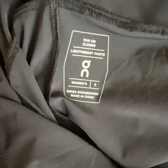 On Cloud Running Black Pull-on High Waist Pants, S - Picture 9 of 16